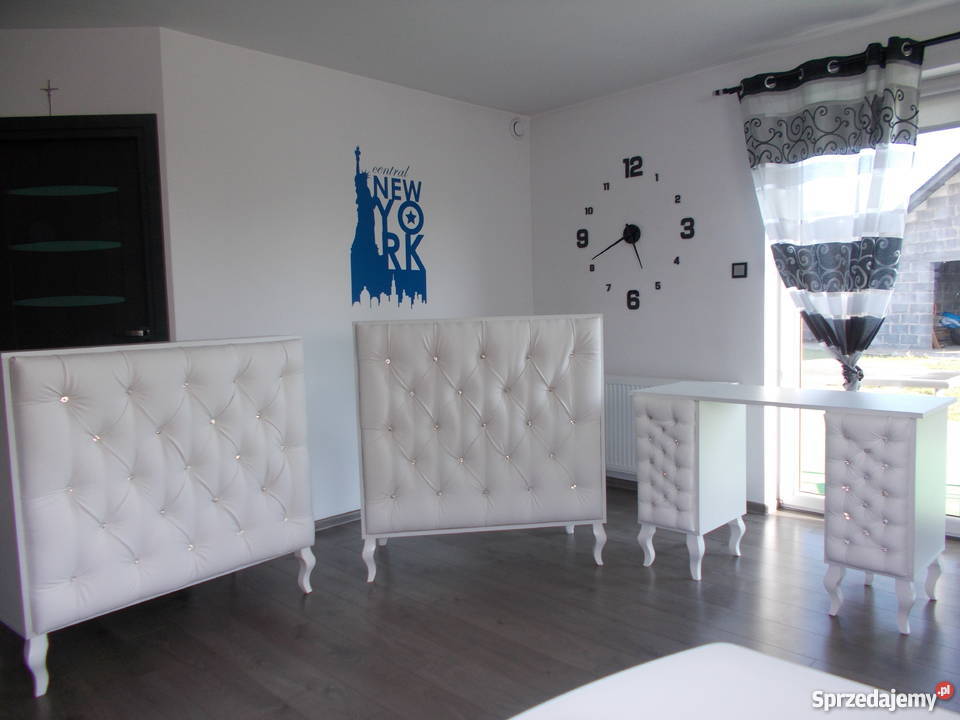 RECEPCJA PIKOWANA KOSMETYCZNA FRYZJERSKA BIURKO Sierakowice sprzedam