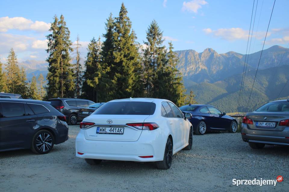 Toyota Corolla 2022 super stan bezwypadkowa aso mazowieckie Wołomin