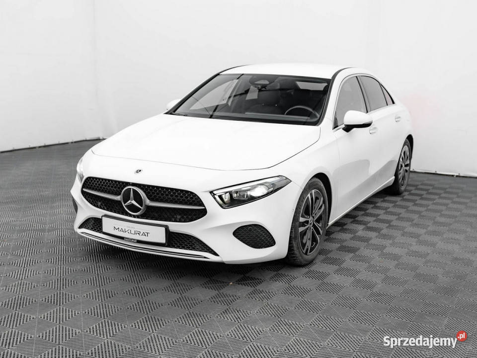 Mercedes A 200 GD8K647200 d Progressive 8GDCT przyciemniane szyby pomorskie
