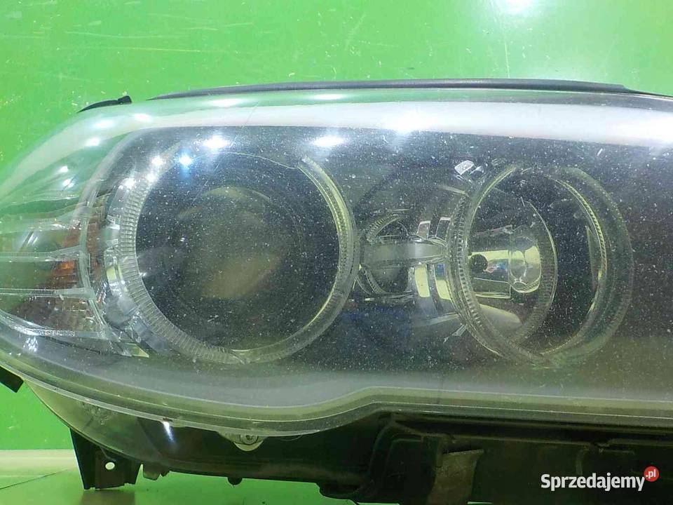 BMW 5 F10 11r 1013 SEDAN lampa prawa przod Lampy przednie Suków sprzedam