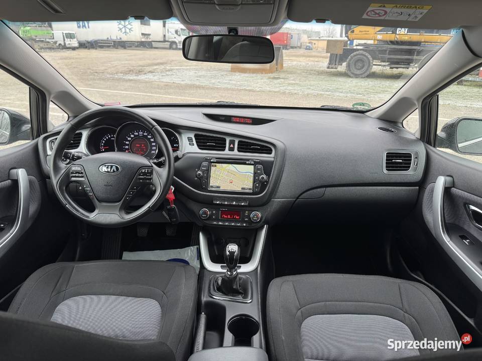 Kia Ceed 16 BENZYNA Klimatronik Tempomat Konin