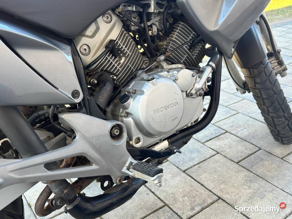Honda Varadero 125 manualna Kusięta