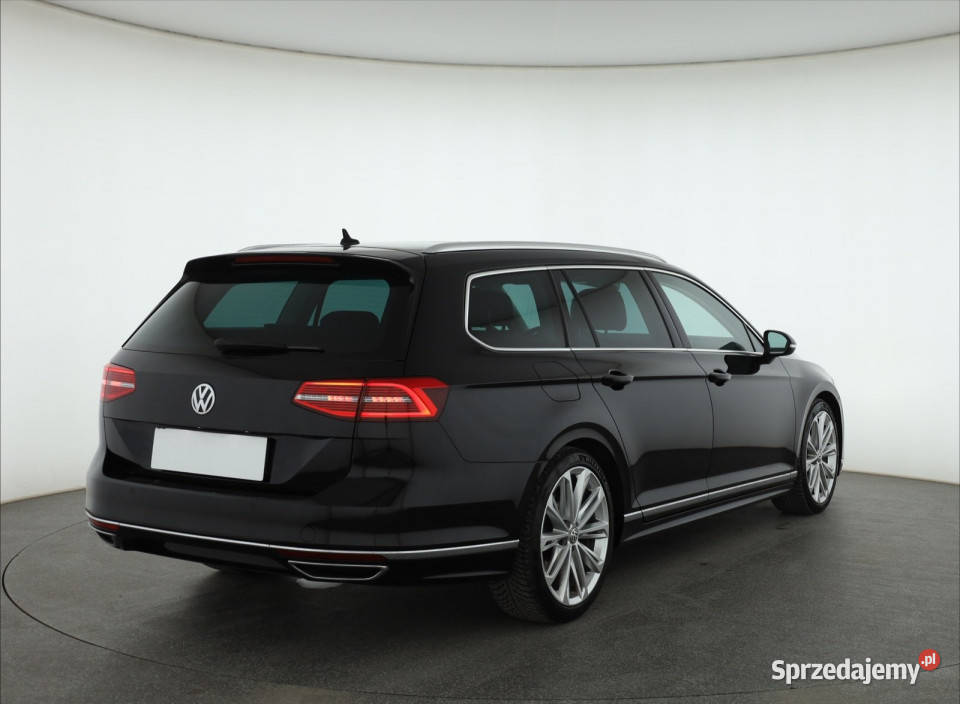VW Passat 20 TDI czarny Passat Piaseczno