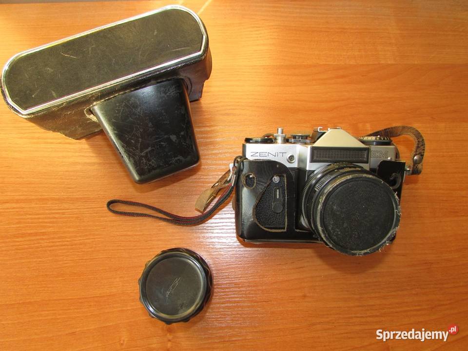 Aparat fotograficzny ZENIT EM obiektyw HELIOS44M Łódź