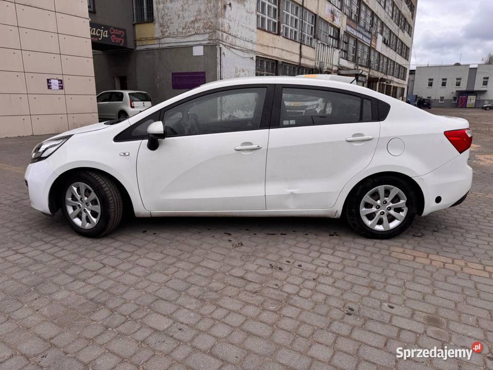 Sprzedam Kia Rio 2015 benzyna LPG ESP Bydgoszcz