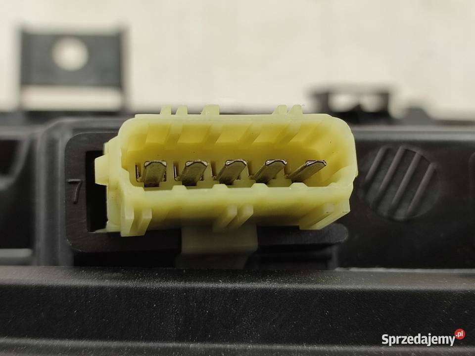 LAMPA LEWY PRZÓD CITROEN XANTIA X1 X2 19982003 osobowe lubelskie