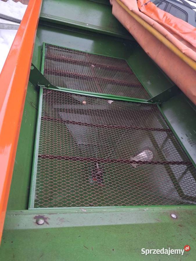 Rozsiewacz nawozu Amazone Amazone Nowosielce