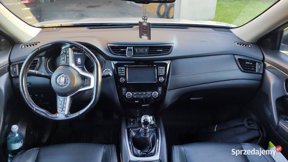 Nissan Xtrail 16 dCi Zawada