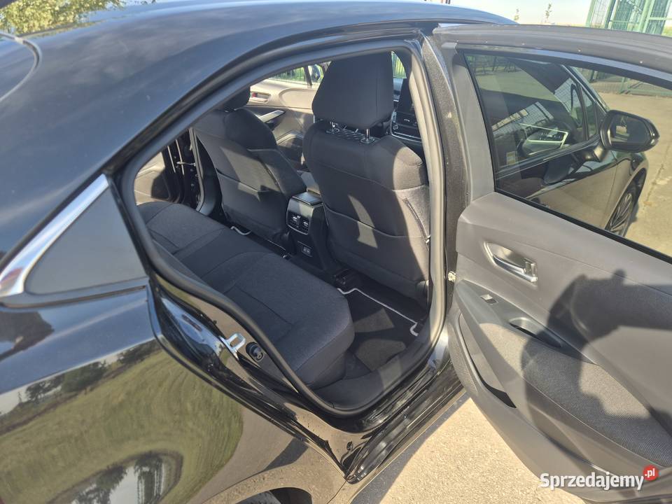 TOYOTA COROLLA 18 Hybrid Style Dziekanowice