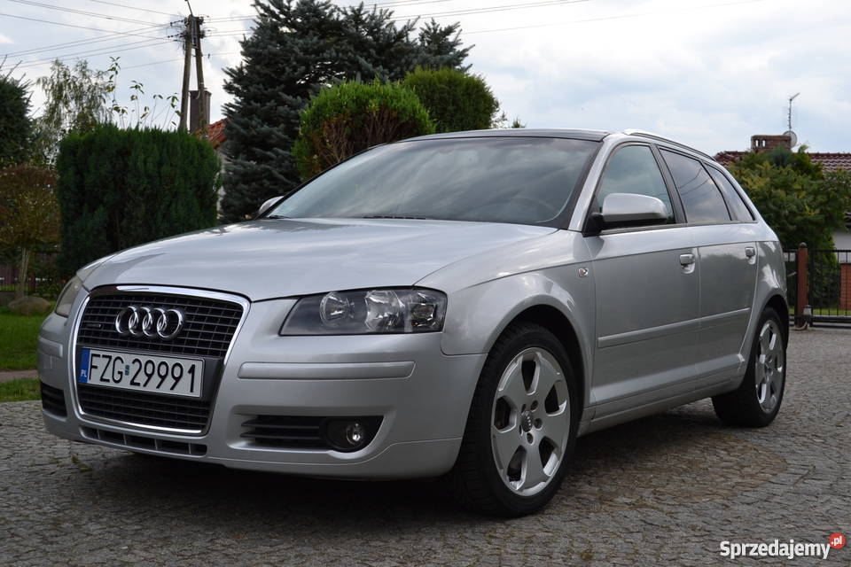 Audi A3 32 250 QUATTRO DSG szklany dach ŁOPATKI światła przeciwmgłowe Żagań