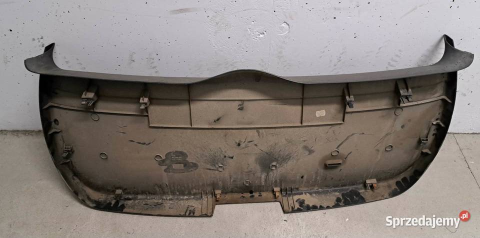 Osłowa wewnętrzna bagażnika i przestrzeni Kraków sprzedam