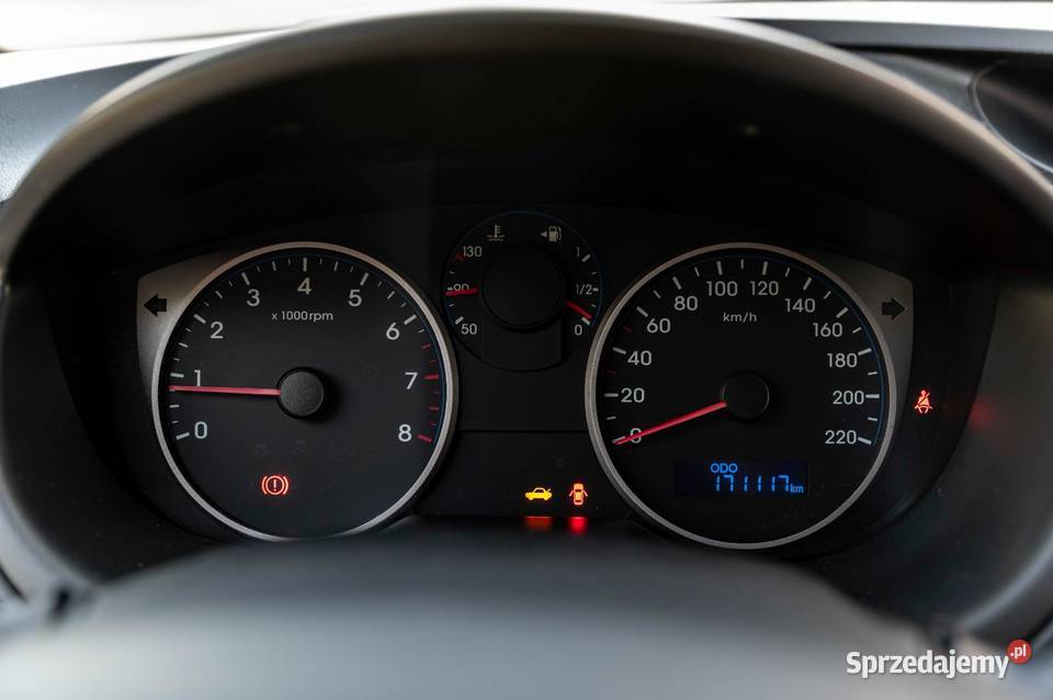 Hyundai i20 garażowany Zalesie