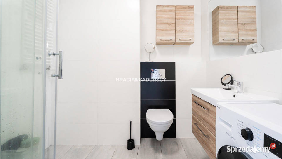 Mieszkanie 322m2 2 pokojowe Kraków Piętro 4