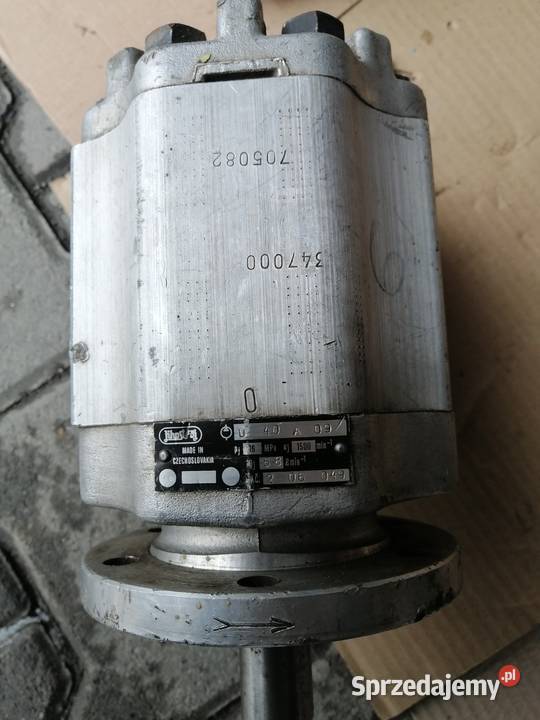 Pompa hydrauliczna zębata U40 08 Części do maszyn budowlanych