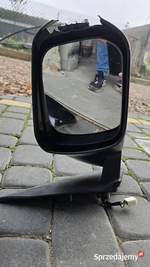 Suzuki Grand Vitara II lusterko prawe uszkodzone małopolskie Wieliczka