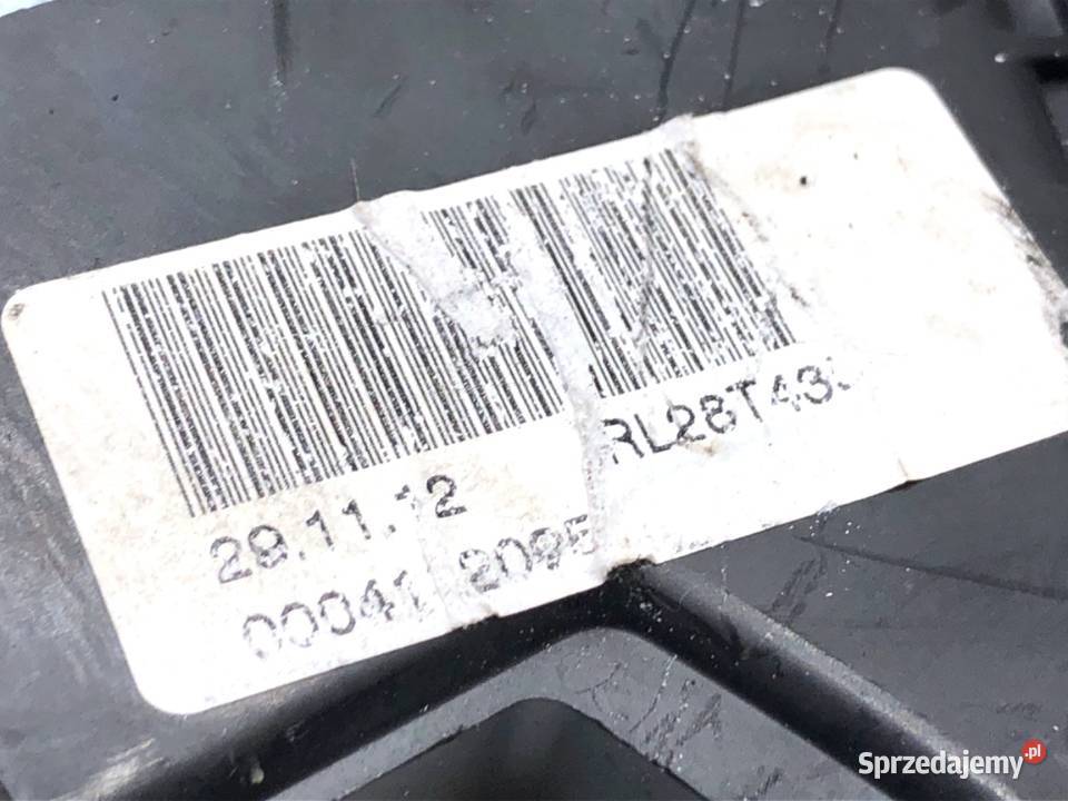 ZAMEK DRZWI LEWY TYŁ MERCEDES W176 Hatchback sprzedam