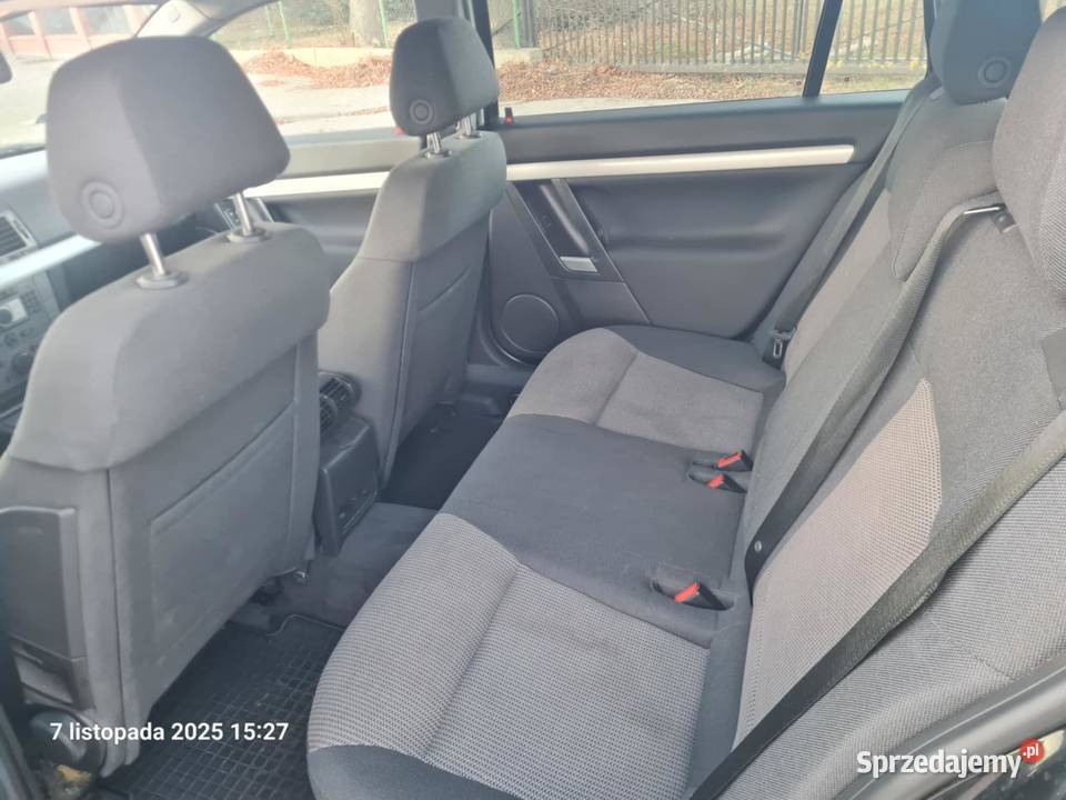 VECTRA ładny stan 2004r Grajewo sprzedam