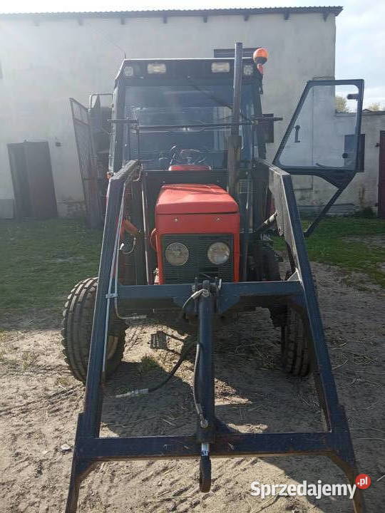 Zetor 7211 z turem Kalinów