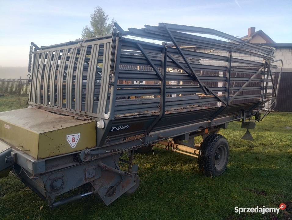 Przyczepa samozbierająca nieuszkodzony Włoszczowa