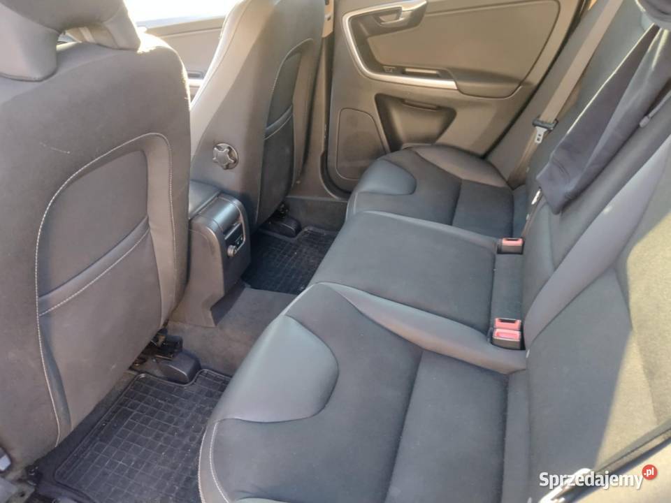 Volvo XC60 24D 185 2009r Ładny stan radio podkarpackie Płazów