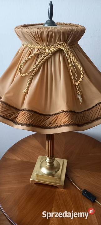 Romantyczna mosiężna lampa z abażurem Skierniewice