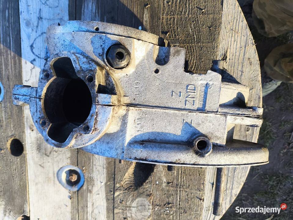 Kartery połówki silnika wsk wfm 125 skrzynia Lutoryż