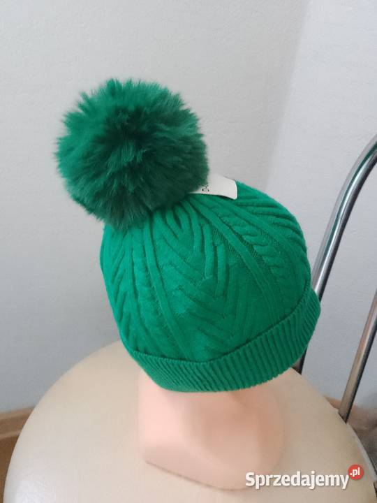 Czapka damska z pomponem zielona Chrzanów