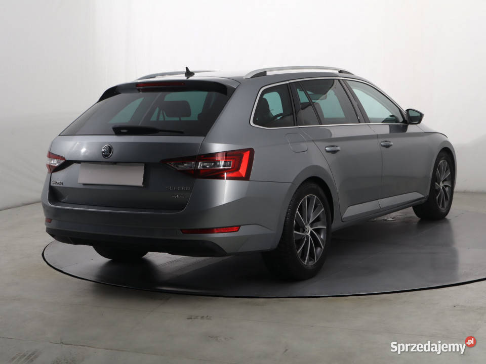 Skoda Superb 20 TDI 4x4 Kombi Katowice