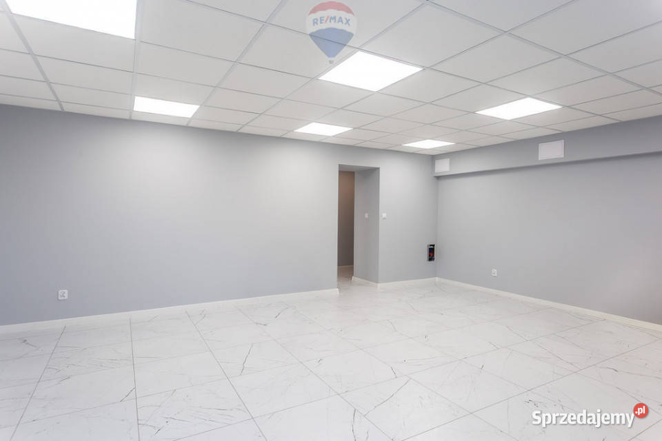 80 m parter z ulicy Bałuty parking łódzkie Łódź