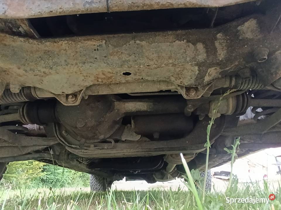 Suzuki Grand Vitara xl7 27 v6 części Borzechowo sprzedam