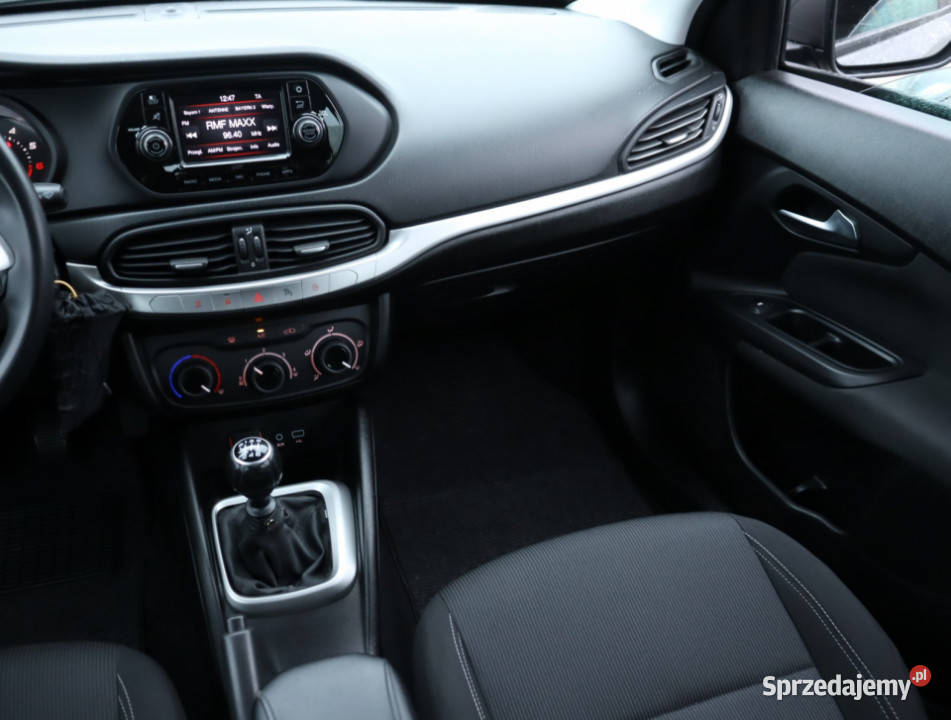 Fiat Tipo 14 TJet ASR (kontrola trakcji) mazowieckie