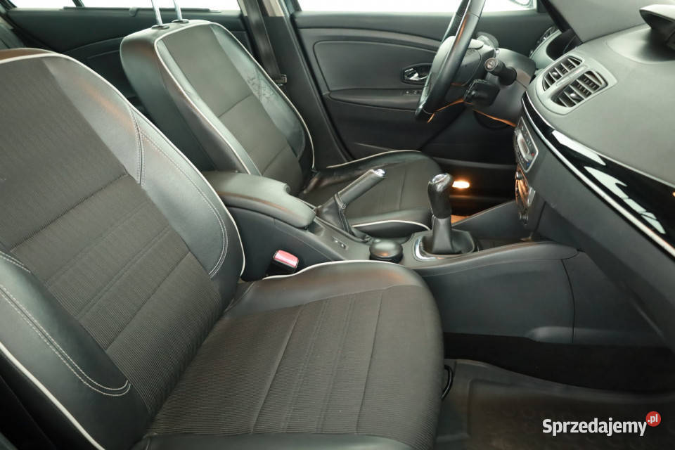 Renault Fluence 16 16V 156112km Piaseczno sprzedam