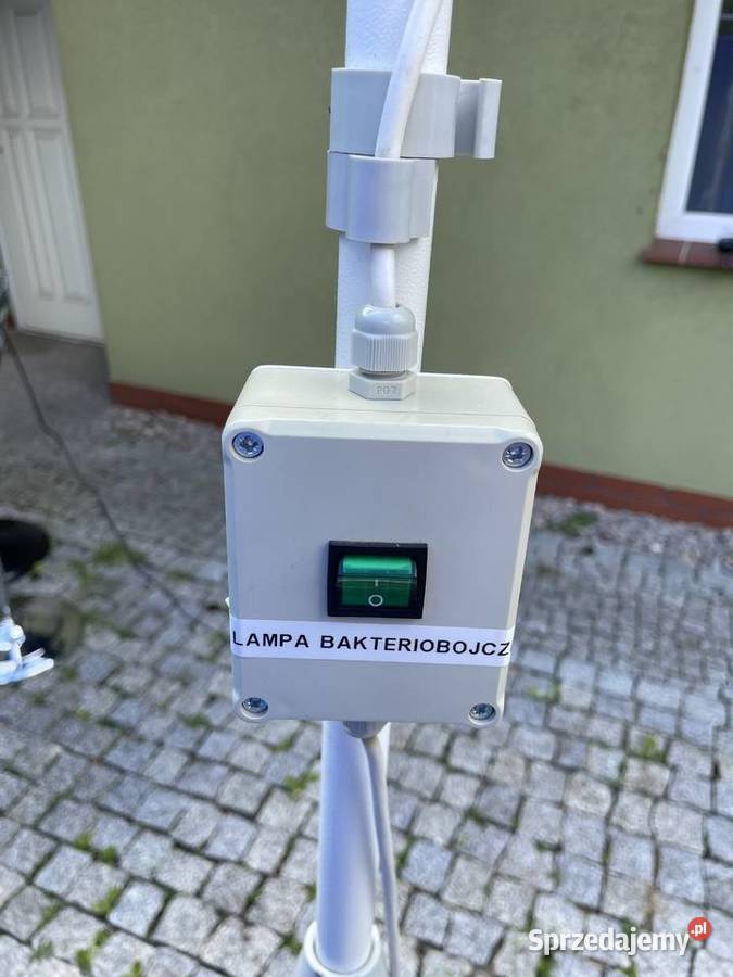 Lampa bakteriobójcza F1A250V