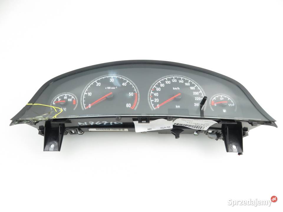 LICZNIK OPEL VECTRA C 19 CDTI 13193087PE osobowe małopolskie