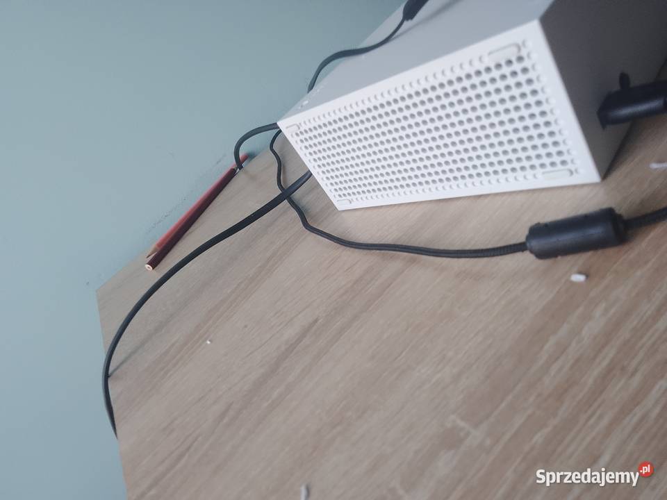 Sprzedam xbox series w stanie Pińczów