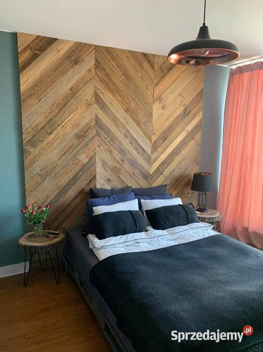 Stare drewno deski na ścianę z rozbiórki stodoły łódzkie Łódź