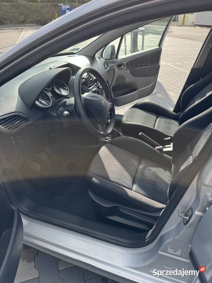 Peugeot 207 2008r 14 benzyna lubelskie Lublin