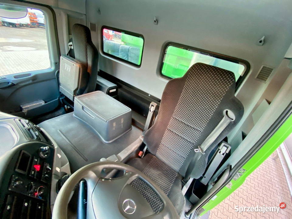wywrotka 8x8 Mercedes 4141 MP3 ALLRAD Warszawa sprzedam