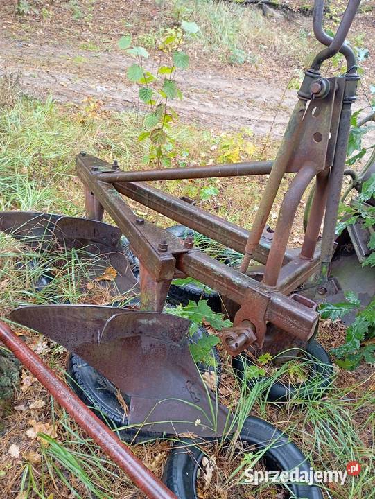 Pług 2 skiby unia Grudziądz Naklik sprzedam