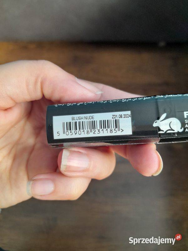 Szminka Avon Ultra Creamy 36g Blush Nude śląskie Siadcza