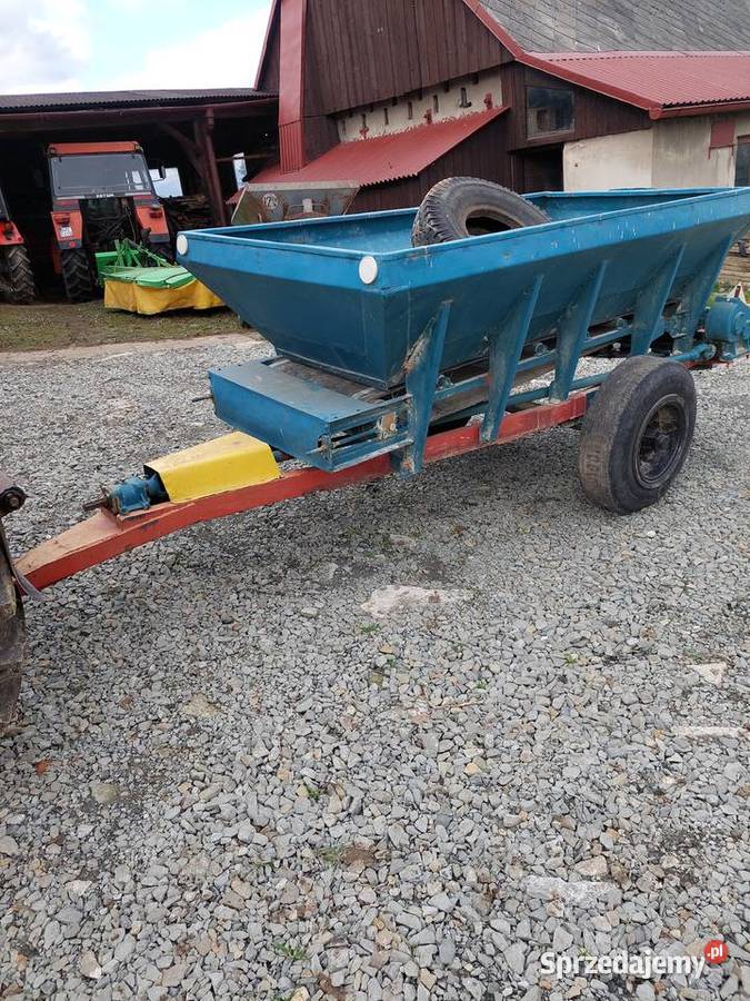 Rozsiewacz wapna rcw3 Świnna