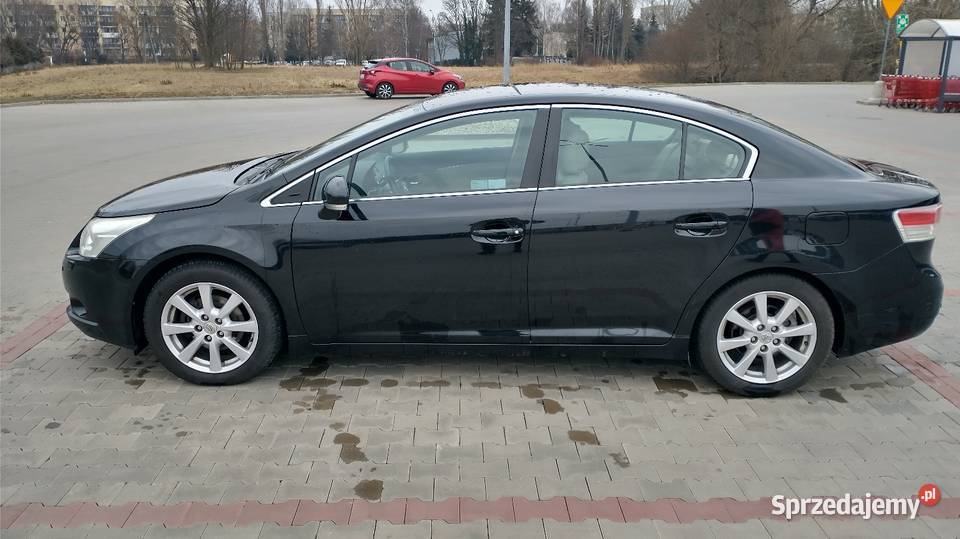 Toyota Avensis 2011 18 Lpg Łódź