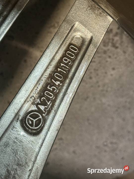 19 Mercedes w205 AMG c63 85J ET38 95J ET56 Lubasz sprzedam