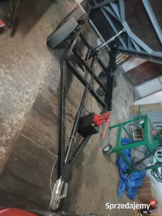 Przyczepa samochodowa przyczepka z kiprem wywrotki