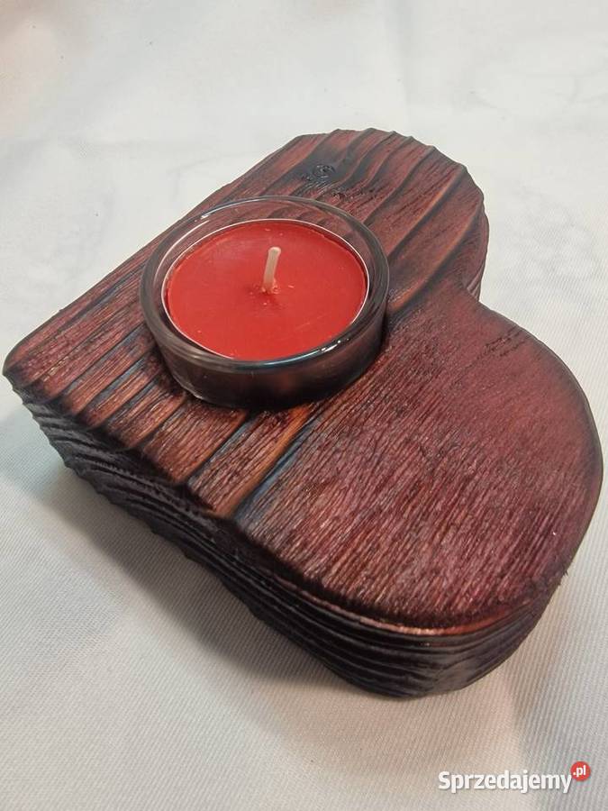 Świecznik drewniany serce wiśniowy na tealight Sępopol
