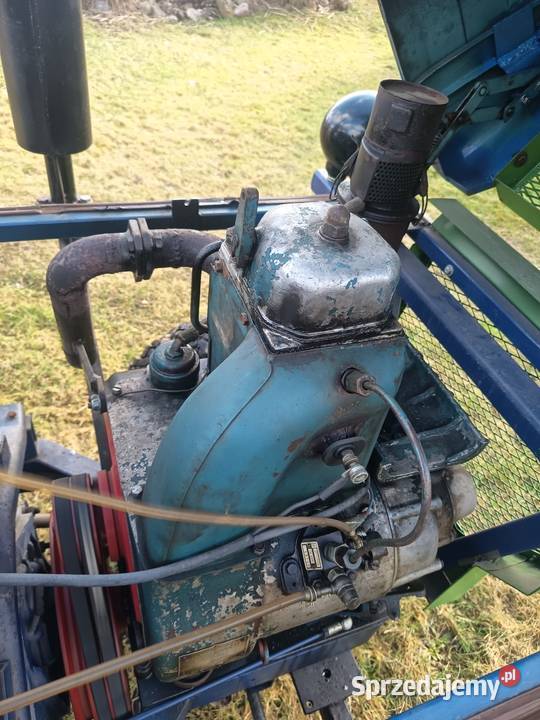 Traktorek traktor ogrodniczy sadowniczy SAM Gozdnica