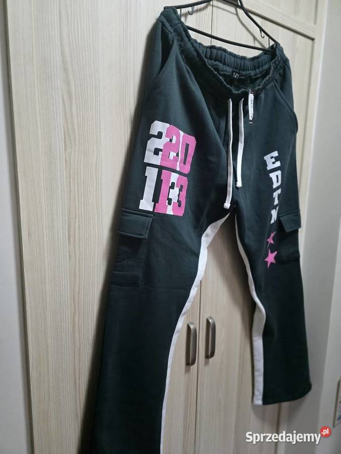 Spodnie dresowe ciepłe Nowe Czarna Woda