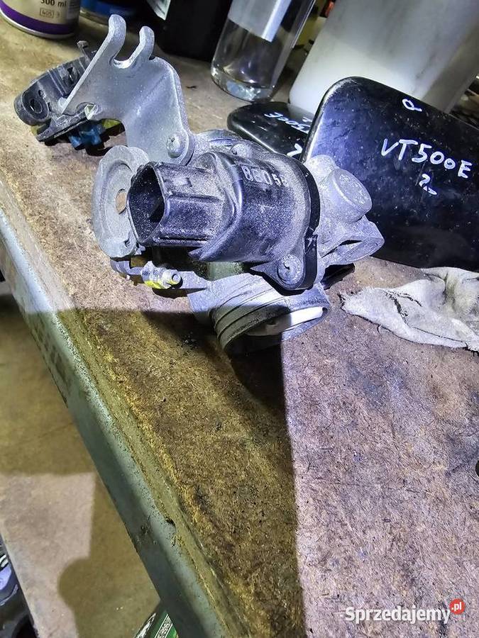 Suzuki Burgman 125 K7 przepustnica wtrysk Przepustnice Jelenia Góra