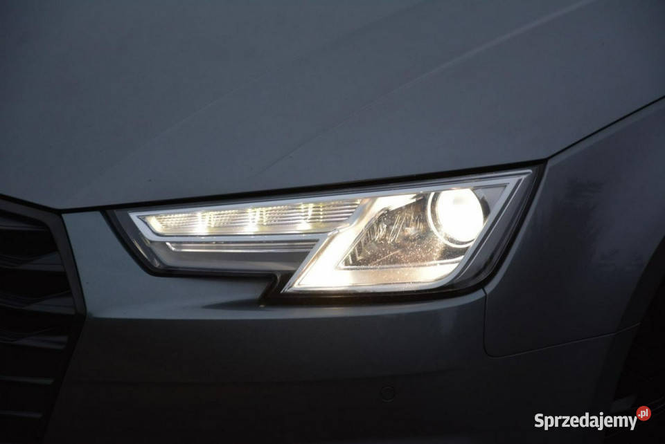 Audi A4 Avant Virtual Cockpit Klimatronic Skóry isofix