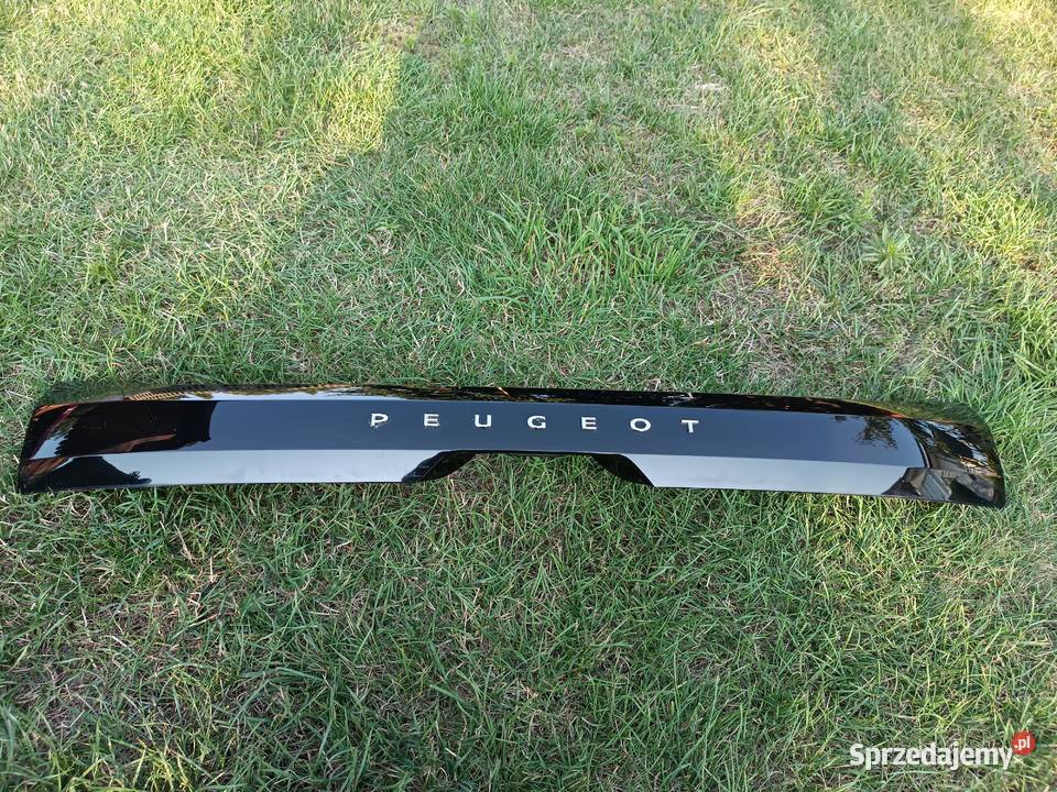Listwa Blenda klapy bagażnika Peugeot 208 II Turek